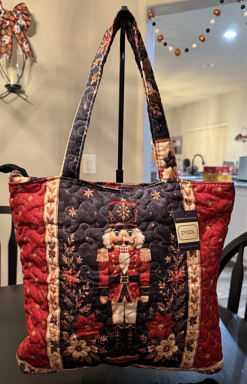 NWT Zyqol Quilted Travel Tote Bag Christmas Nutcracker Soldier Holiday